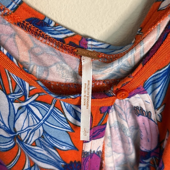 Free People Keepen’ On Floral Stretch Jersey Slouchy Top Size Large - Picture 3 of 7
